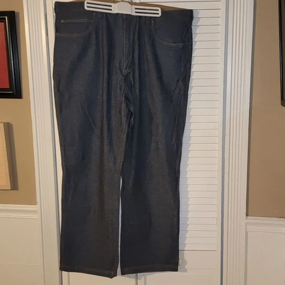 Duluth Trading Co Mens Jeans 42 42x30 - Picture 1 of 4